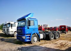 Shacman F3000 430hp tractor truck with Weichai engine